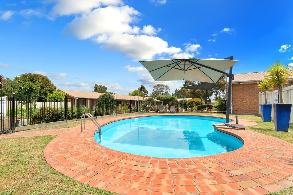 Begonia City Motor Inn Ballarat Ngoại thất bức ảnh